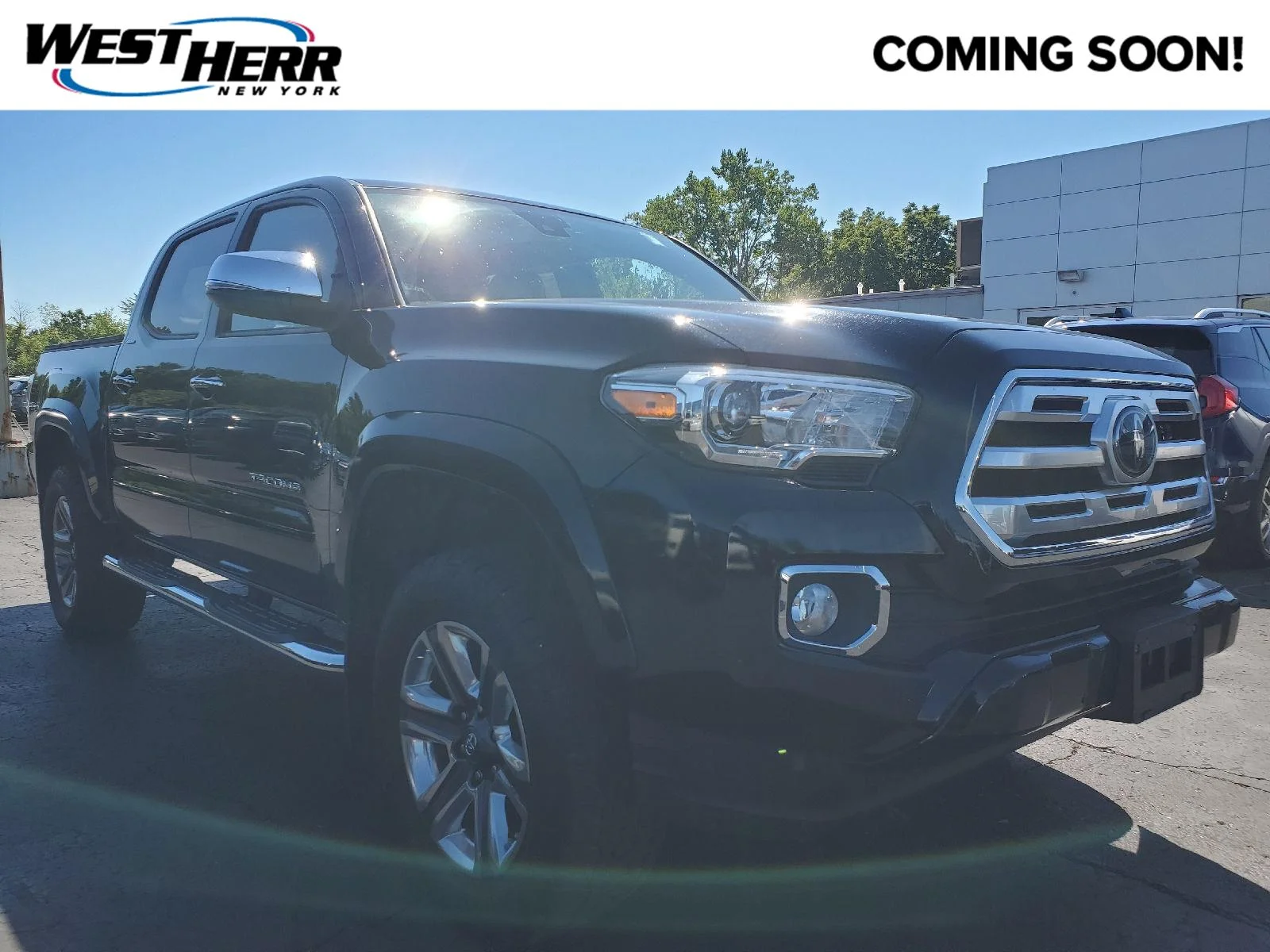 Used 2019 Midnight Black Metallic Toyota Limited image 1
