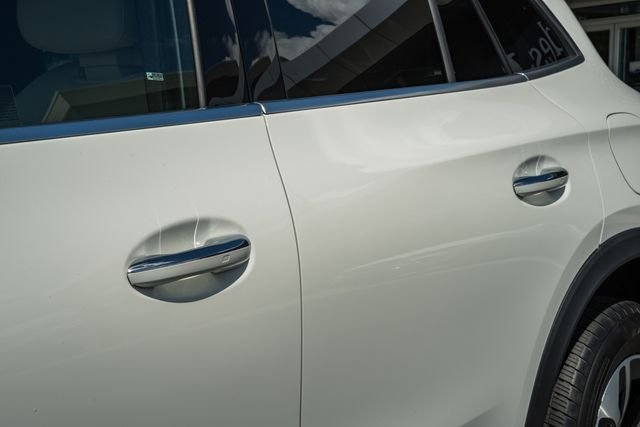 Certified Used 2025 Polar White Mercedes-Benz GLC 350e image 16