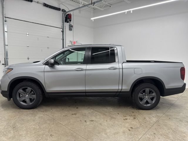 Used 2023 Silver Honda RTL image 8