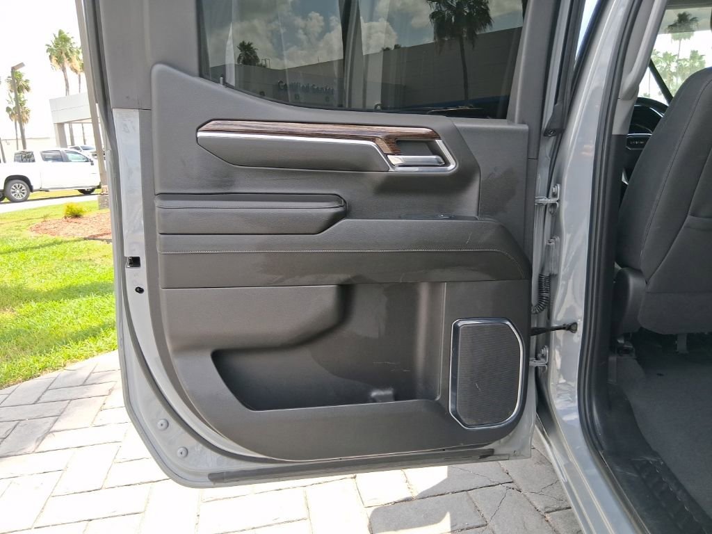 Used 2024 Thunderstorm Gray GMC Elevation image 18