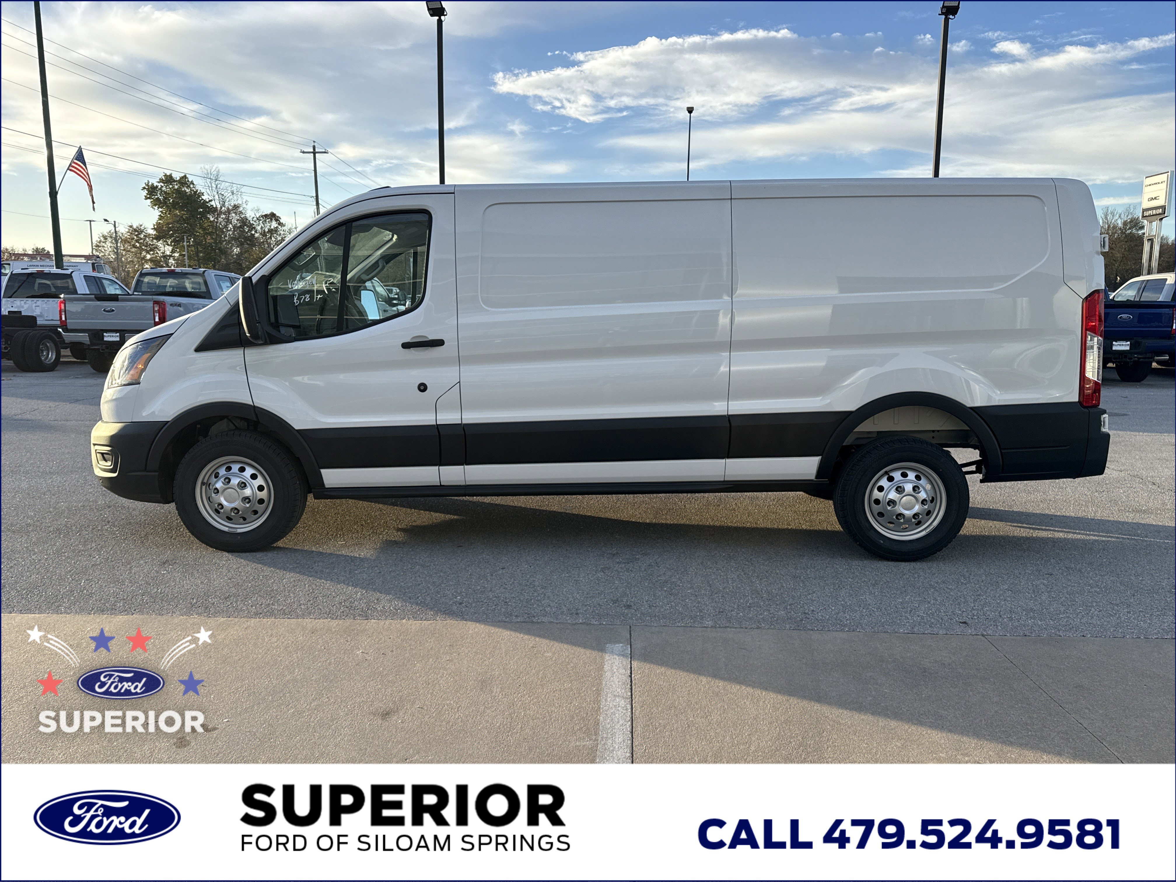 New 2026 Oxford White Ford AWD image 11
