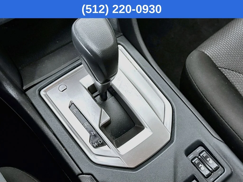 Certified Used 2022 White Subaru Premium image 21