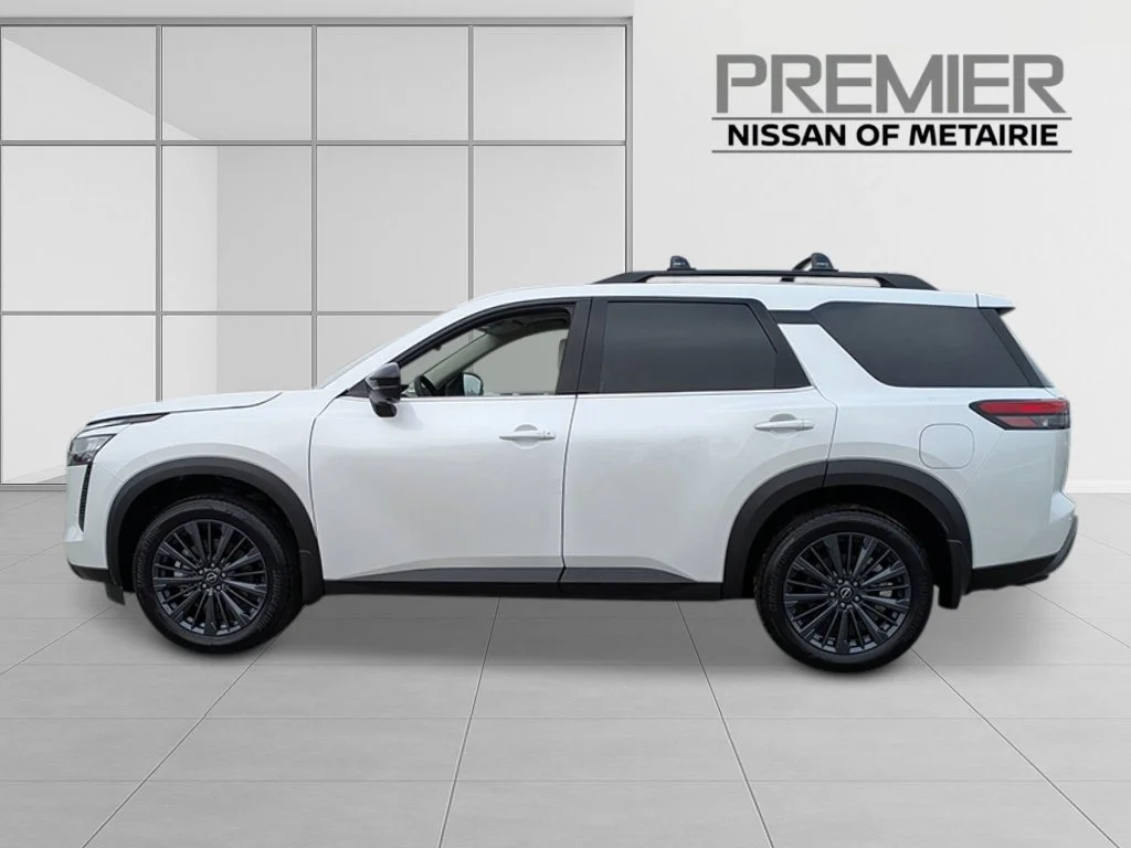 New 2026 Everest White Pearl TriCoat Nissan SL image 2