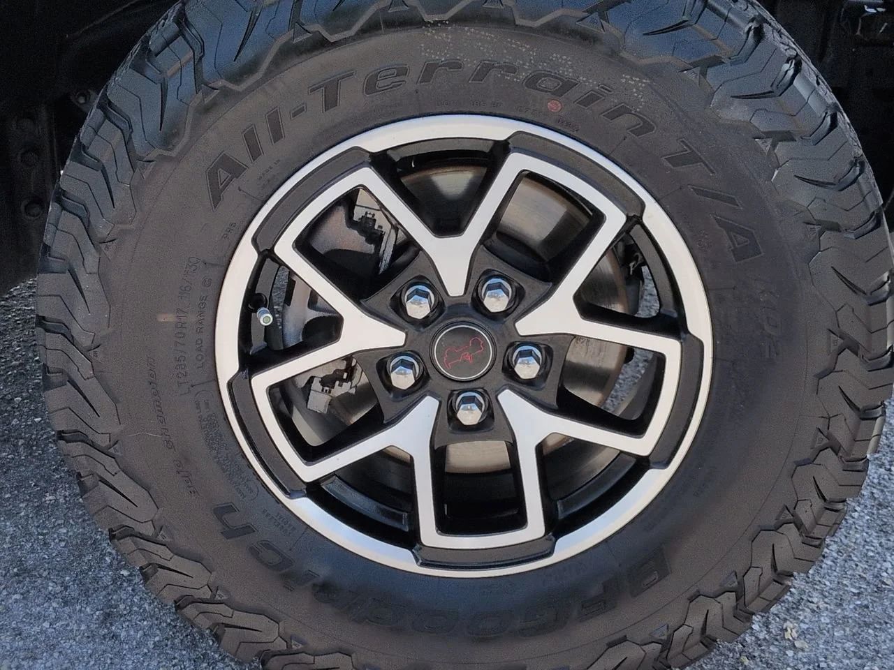 Used 2024 Anvil Clear Coat Jeep Rubicon image 11