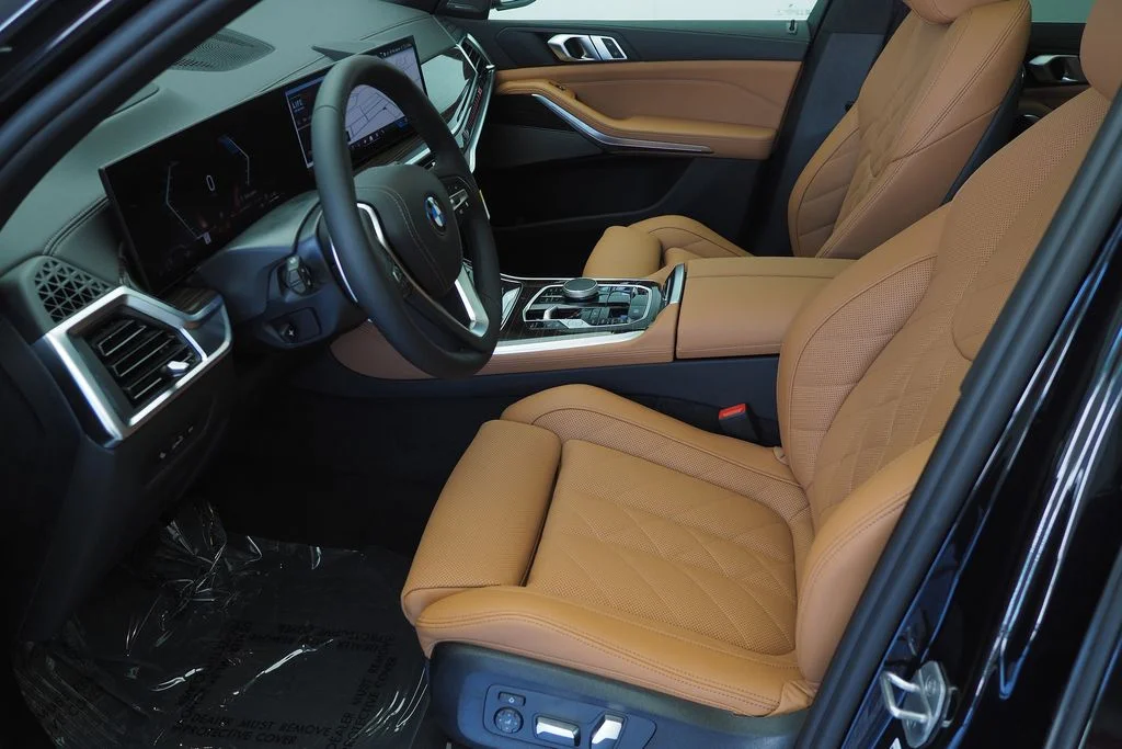 New 2026 Black Sapphire Metallic BMW xDrive50e image 8
