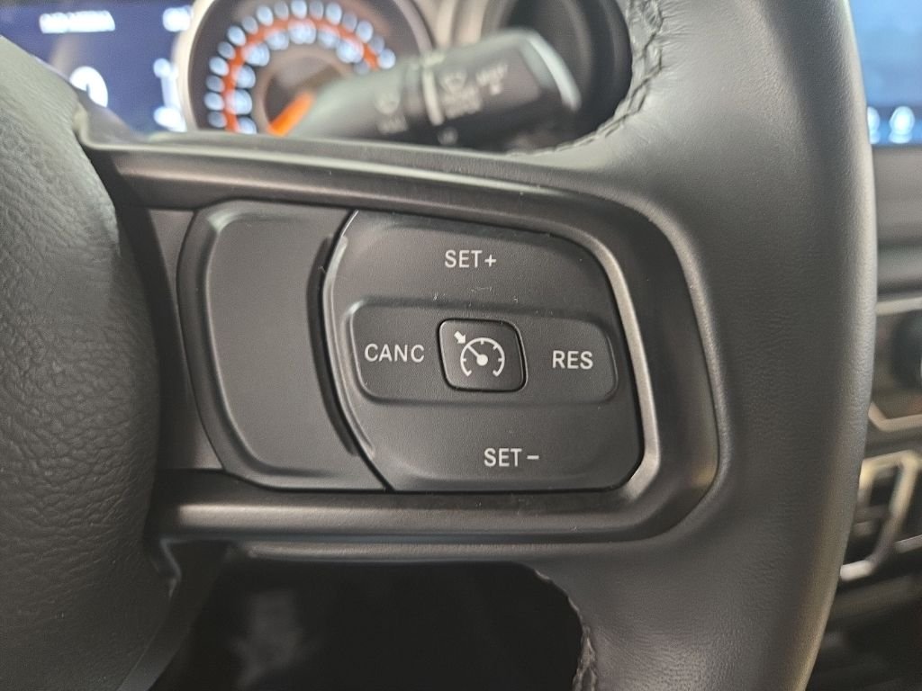 Used 2021 Bright White Clearcoat Jeep Unlimited Sport S image 11