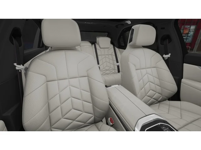 New 2026 Tanzanite Blue II Metallic BMW 760i xDrive image 11