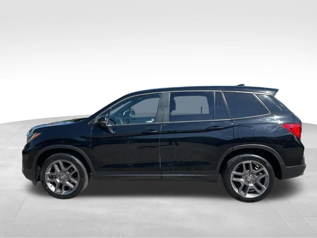 Used 2022 Black Honda EX-L image 24