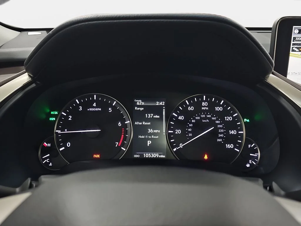 Used 2017 Beige Lexus 350 image 21
