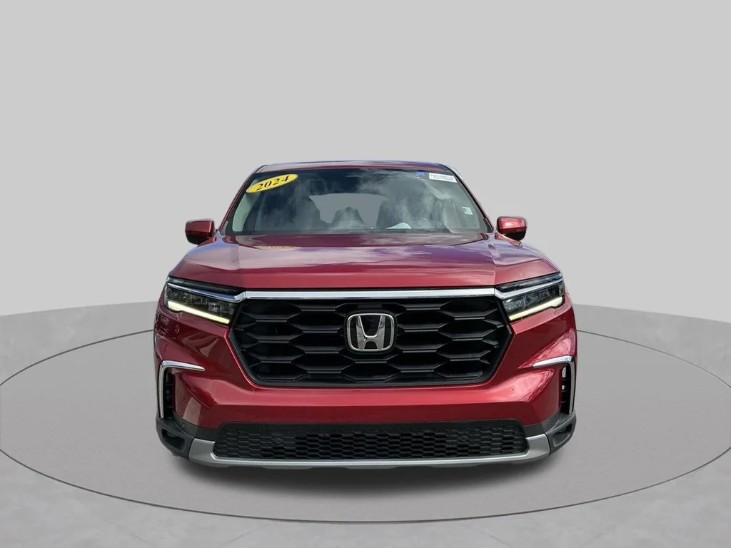 Used 2024 Red Honda EX-L image 11