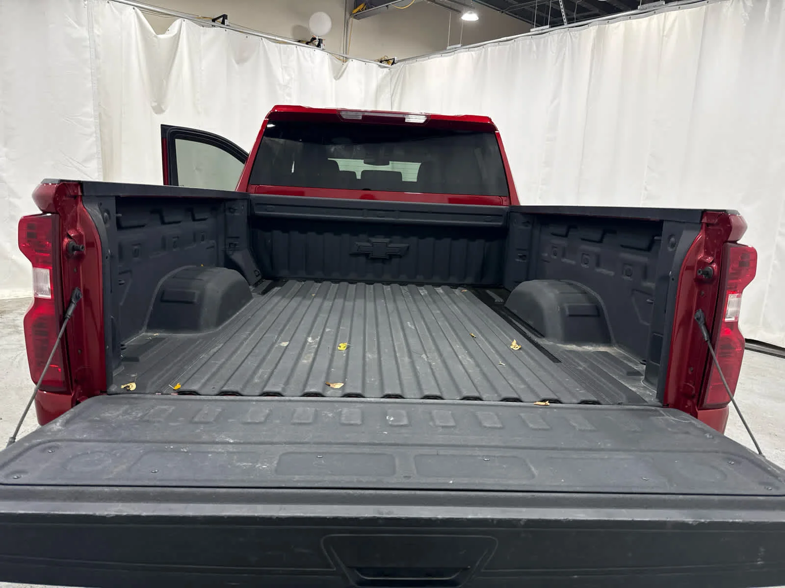 Used 2021 CHERRY RED TINTCOAT Chevrolet LT image 14