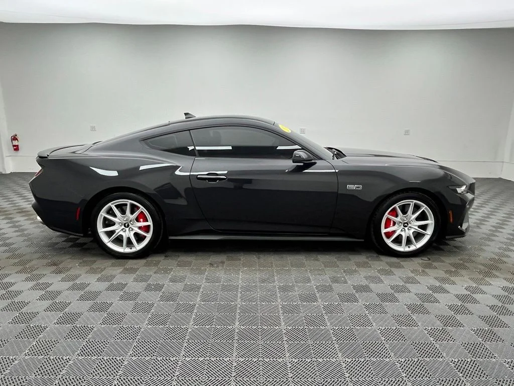 Used 2024 Gray Ford GT Premium image 7