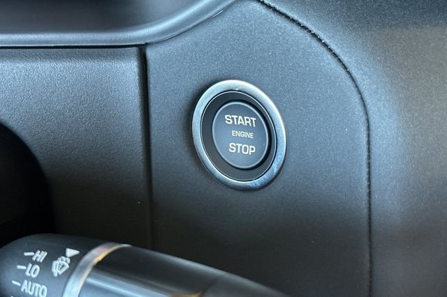 New 2026 Zadar Grey Land Rover P250 Base image 21
