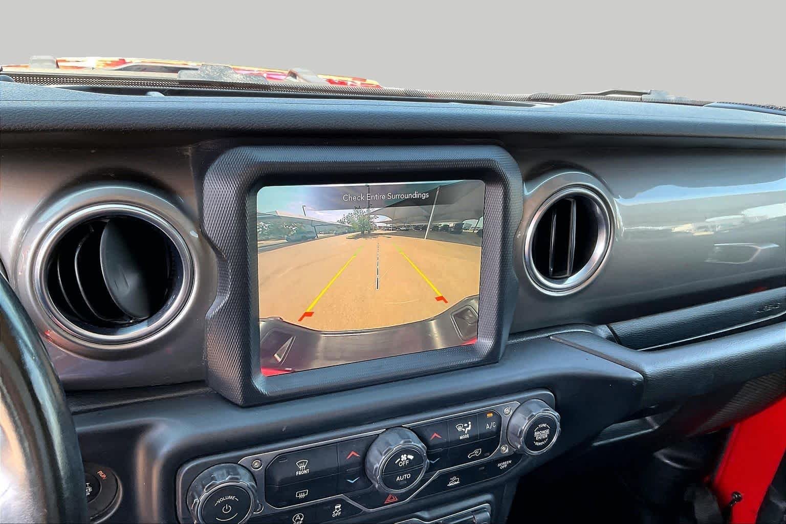 Used 2020 Firecracker Red Clearcoat Jeep Overland image 26