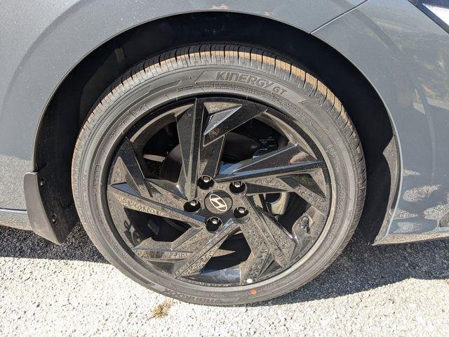 New 2026 Gray Hyundai SEL Sport Premium image 11