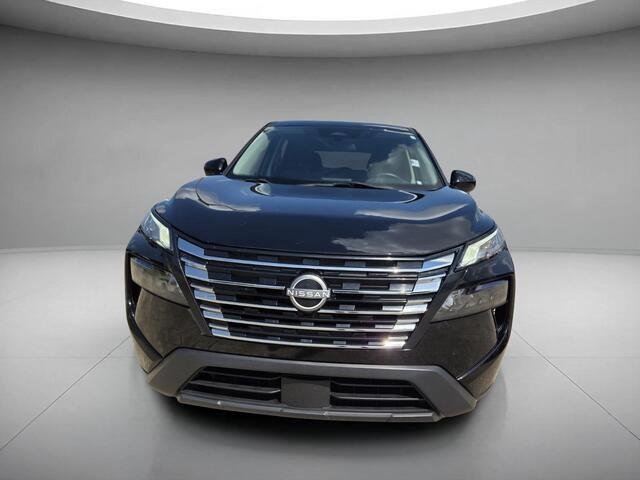 Used 2024 Super Black Nissan SV image 8