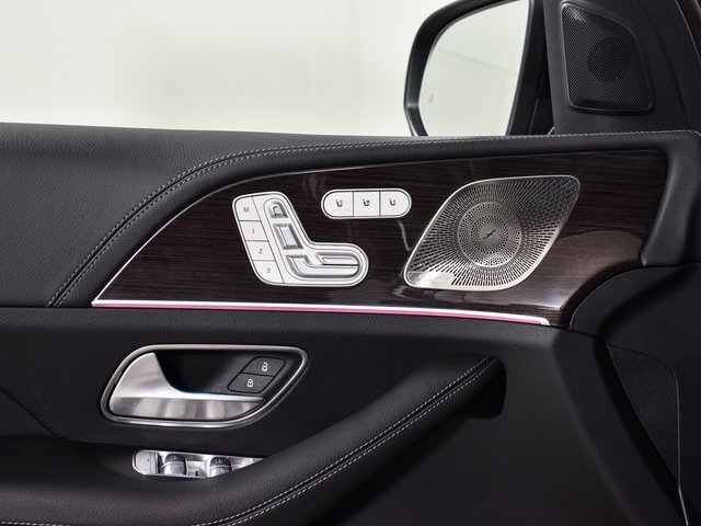 2026 Mercedes-Benz GLS Base - Photo 66