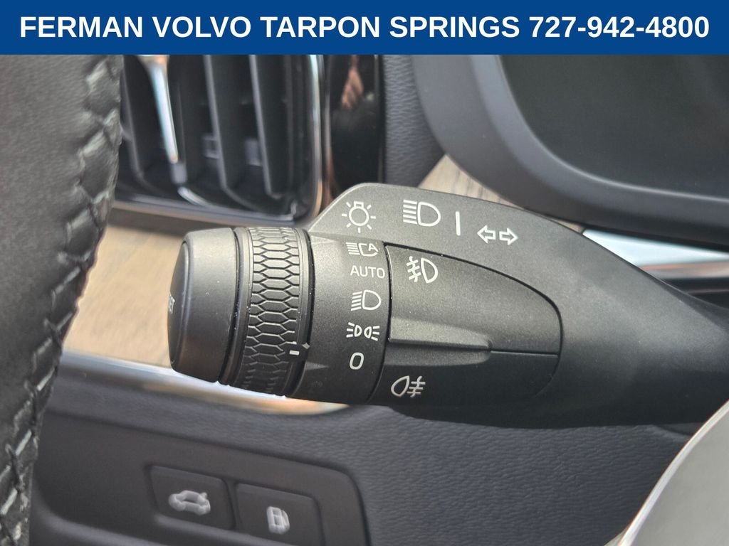 2026 Volvo XC60 Core - Photo 33