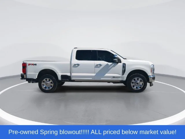 Used 2024 White Ford Lariat image 9