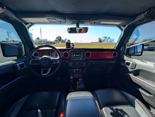 Used 2022 Gray Jeep Rubicon image 12
