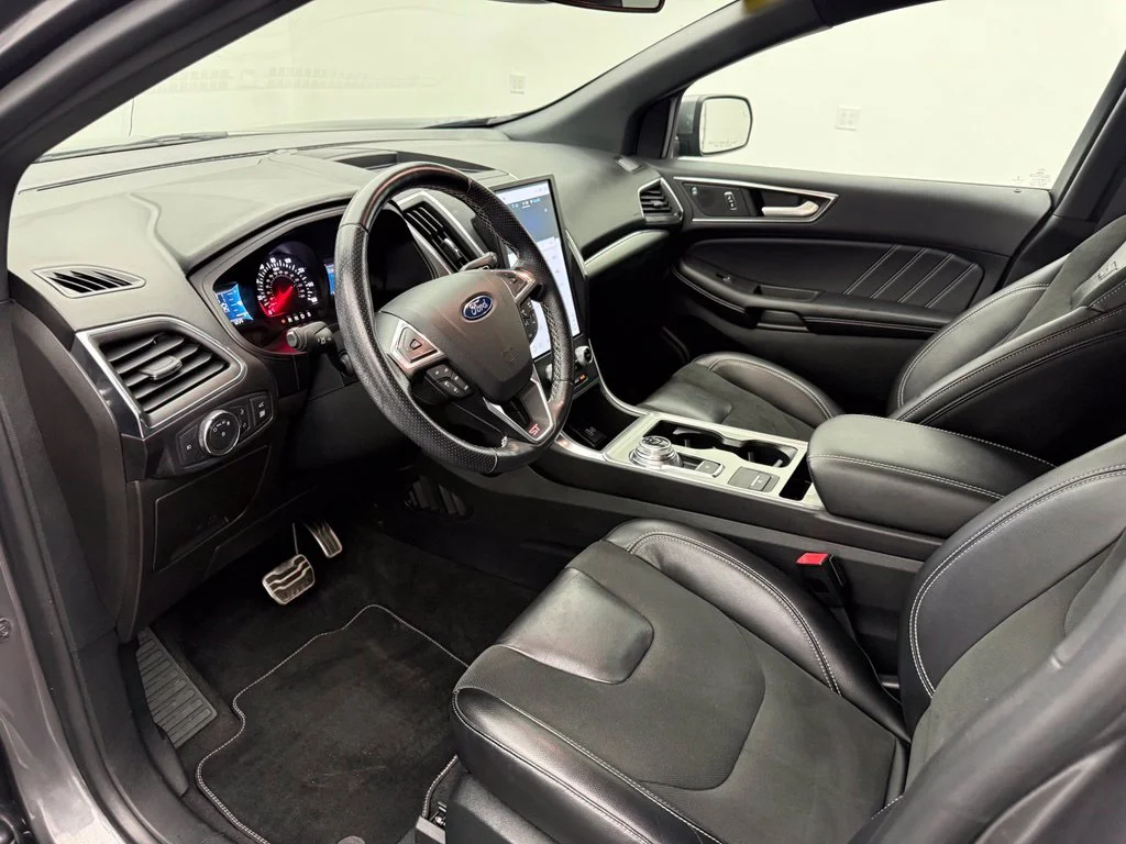 Used 2022 Gray Ford ST image 19