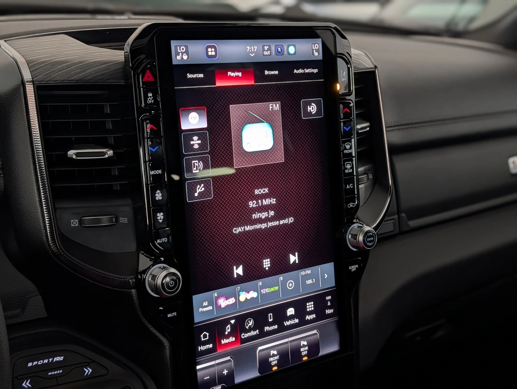New 2027 Black RAM Rebel - - Rebel X Pkg - Level 2 Grp - Pano Sunroof - Harman/Kardon Audio & More! image 24