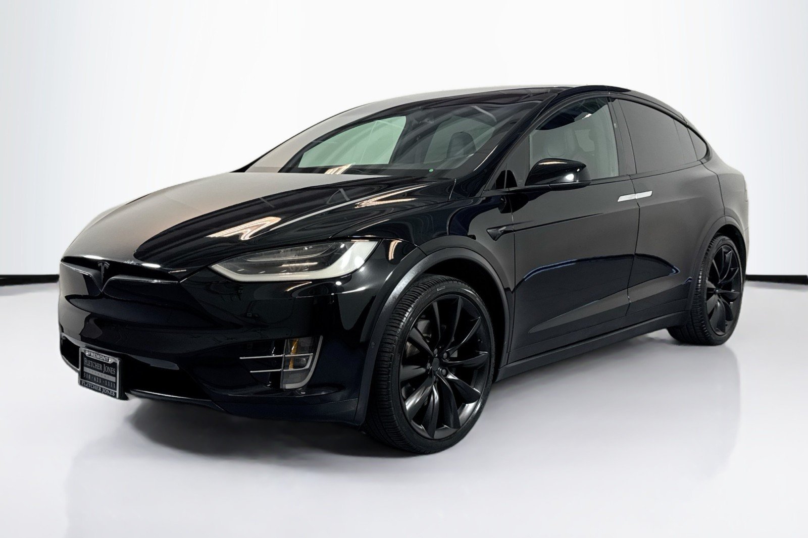 2019 Tesla Model X Long Range's photo