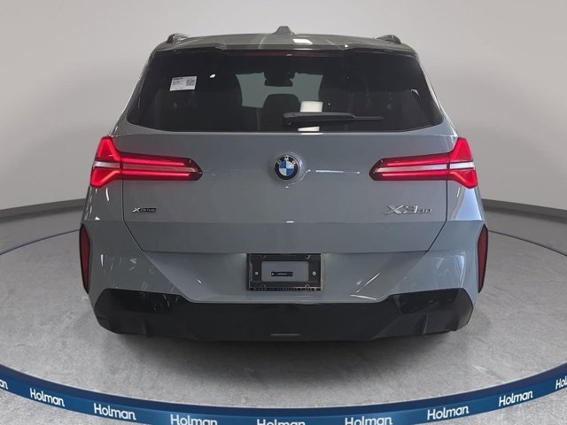 New 2026 Brooklyn Grey Metallic BMW X3 image 5