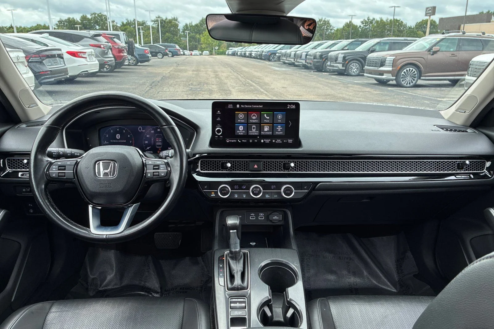 Used 2024 Platinum White Pearl Honda Touring image 16