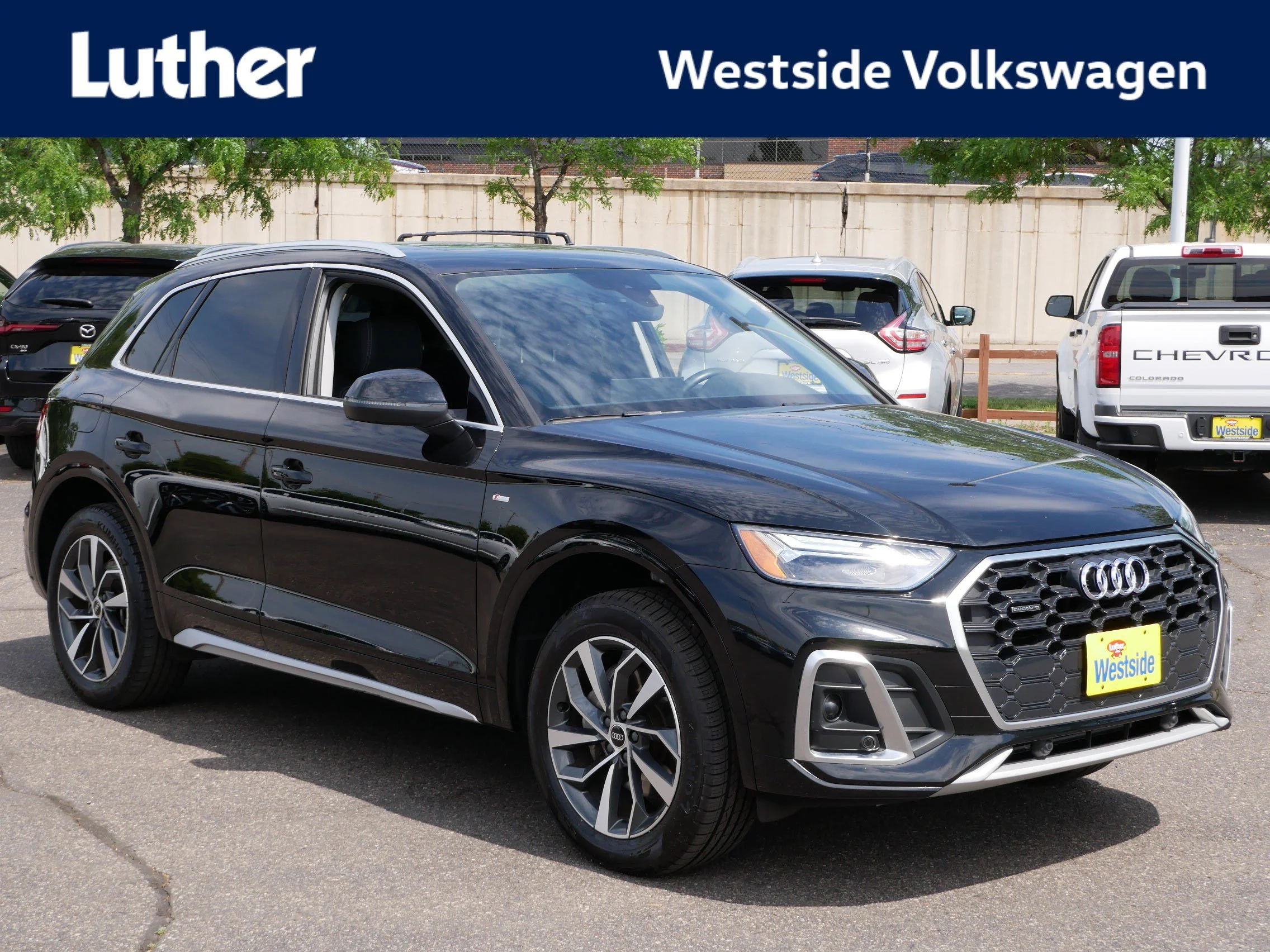2023 Audi Q5 45 Premium's photo