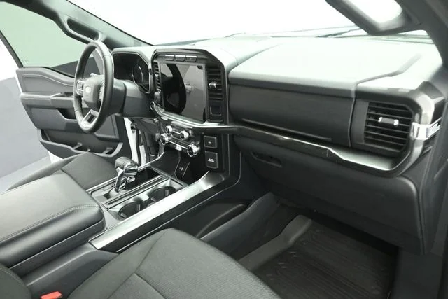 Certified Used 2023 White Ford XLT image 29