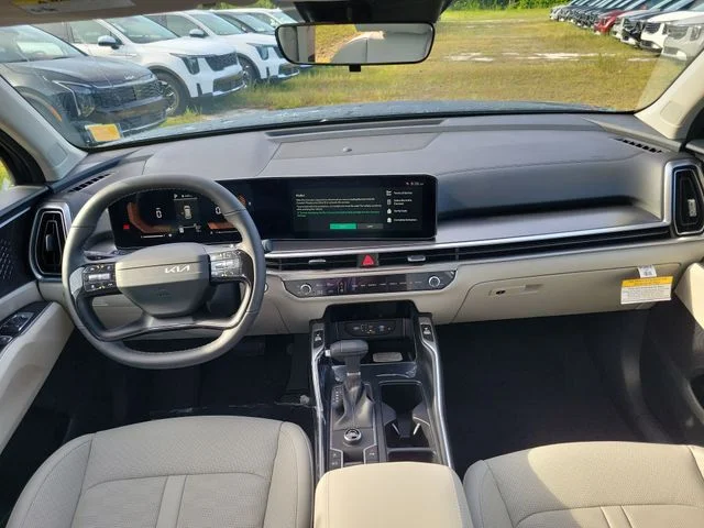 New 2026 Wolf Gray Kia S image 5
