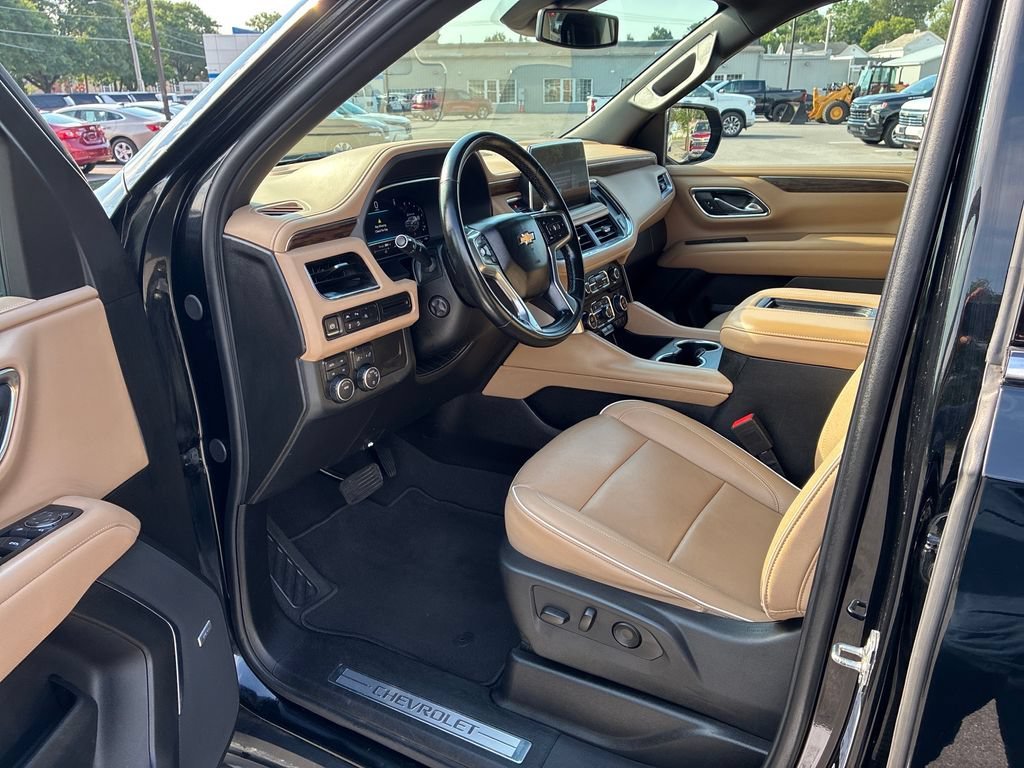 Used 2024 Black Chevrolet Premier image 23