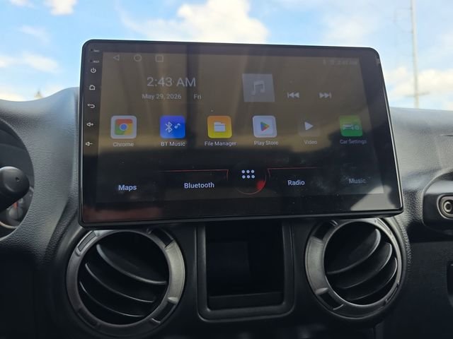 Used 2016 Black Clearcoat Jeep Unlimited Sport image 23