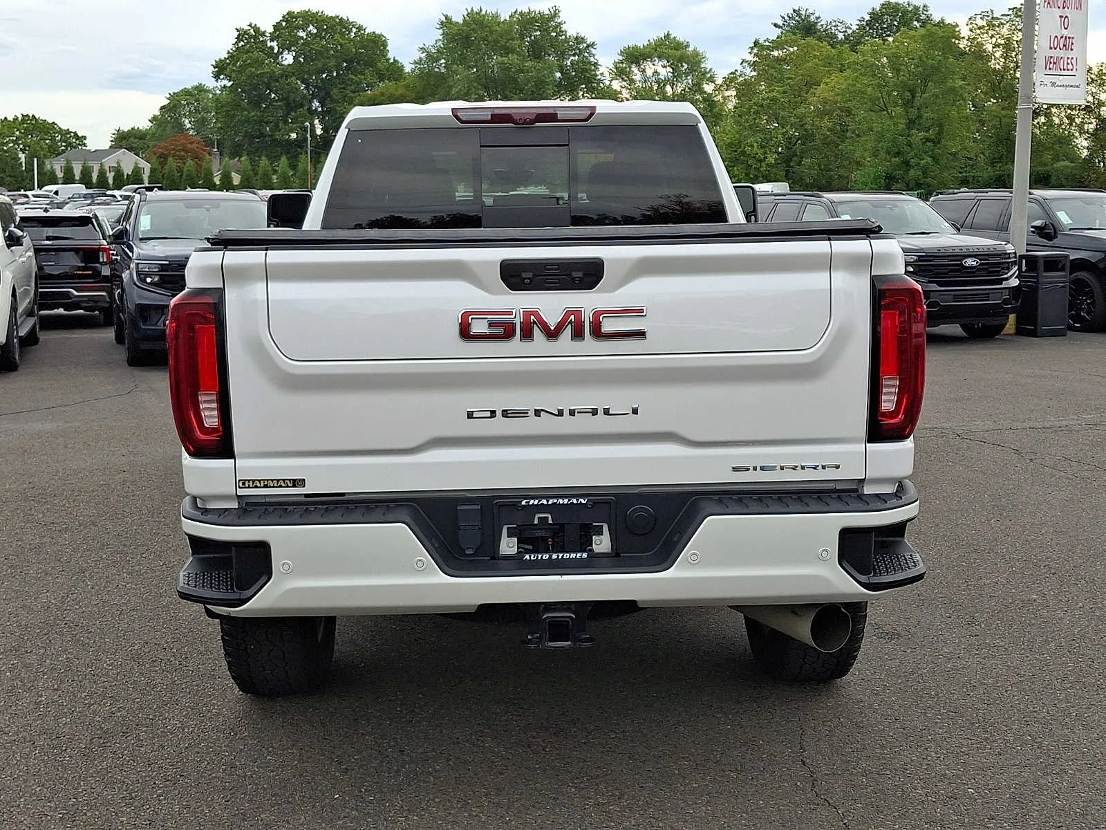 Used 2021 Summit White GMC Denali image 5