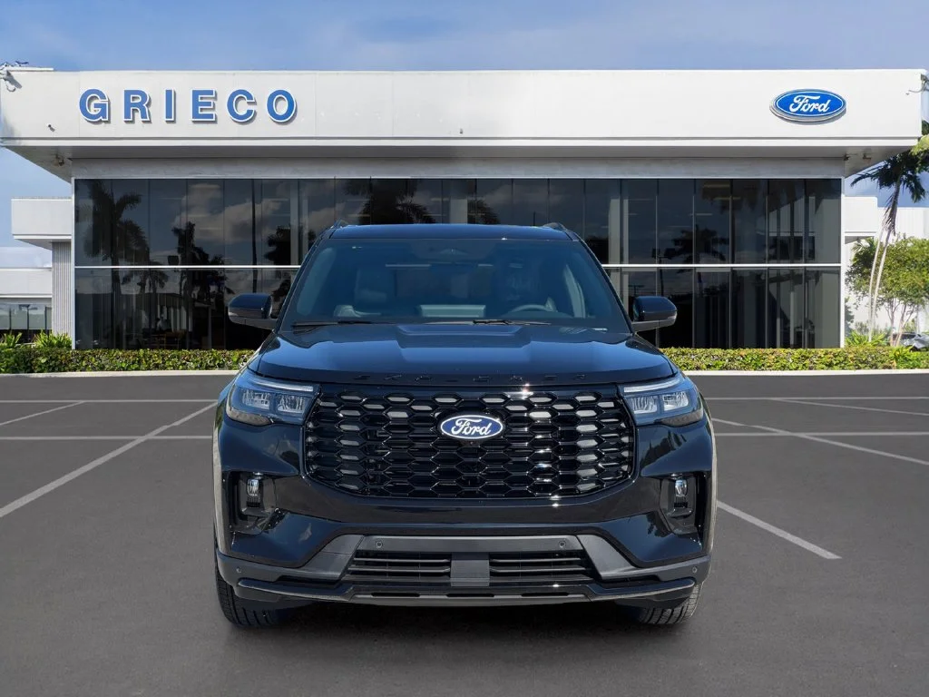 New 2027 Black Ford Active image 2