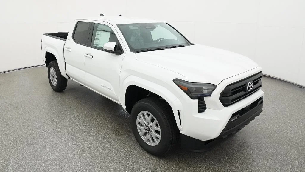 New 2026 Ice Cap Toyota SR5 image 10