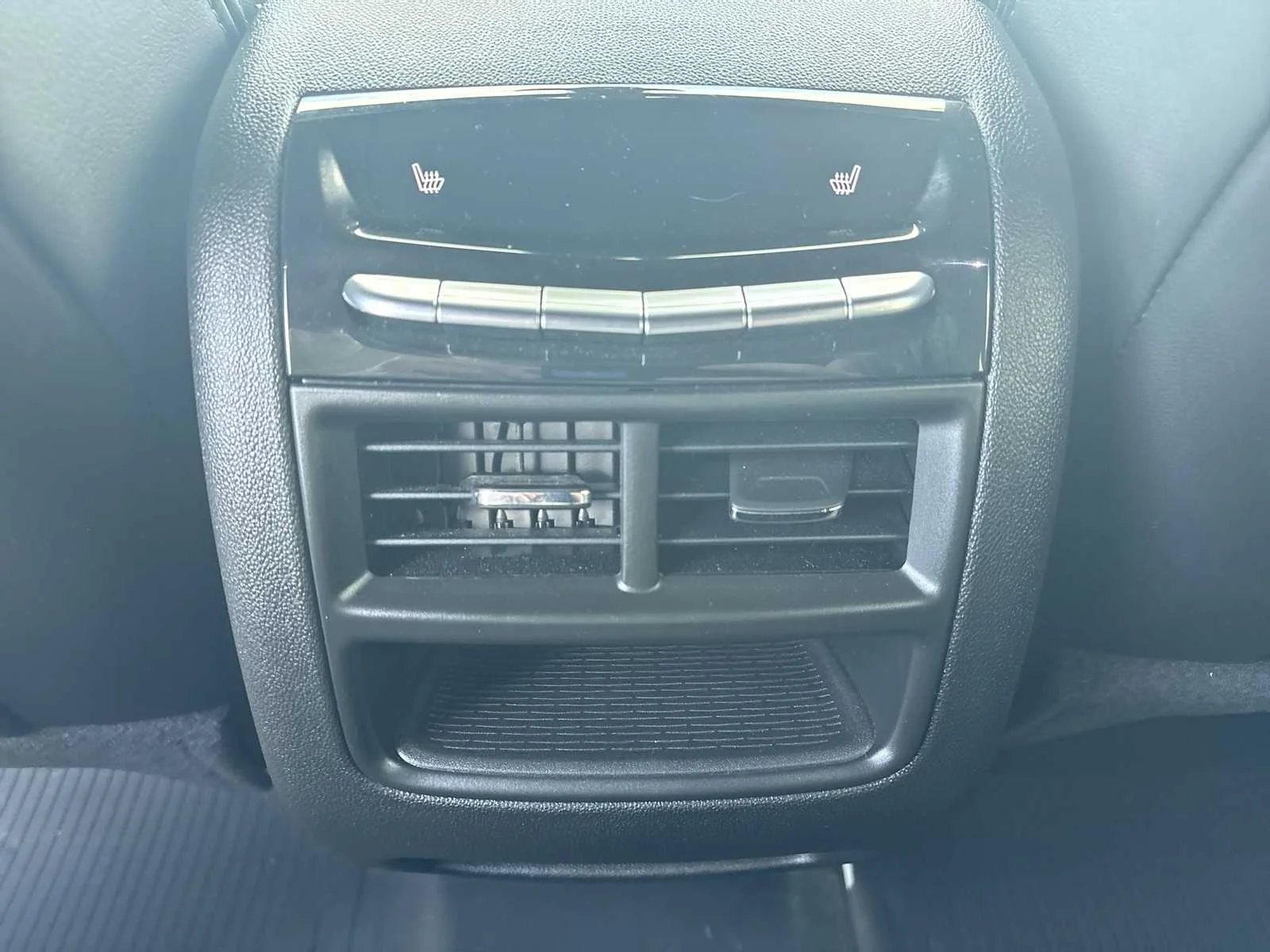 Used 2025 Argent Silver Metallic Cadillac Sport image 23