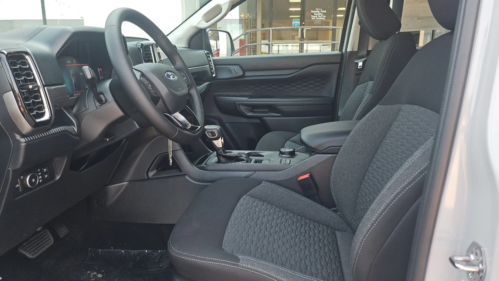 New 2026 Avalanche Ford XLT 4WD image 9