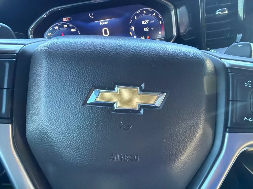 Used 2024 Iridescent Pearl Tricoat Chevrolet LTZ image 12