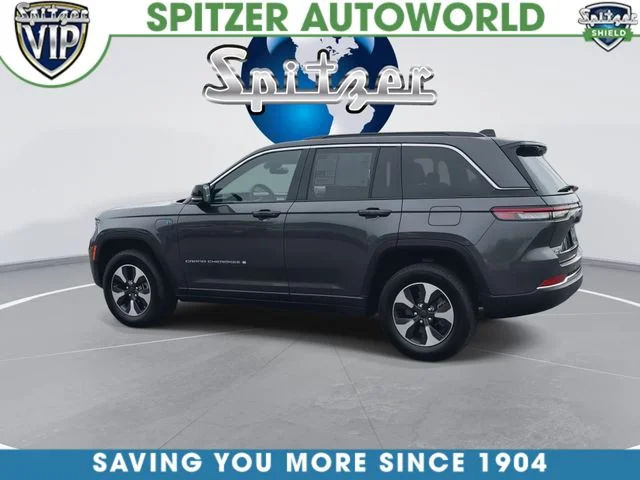 Used 2025 Gray Jeep 4xe image 7