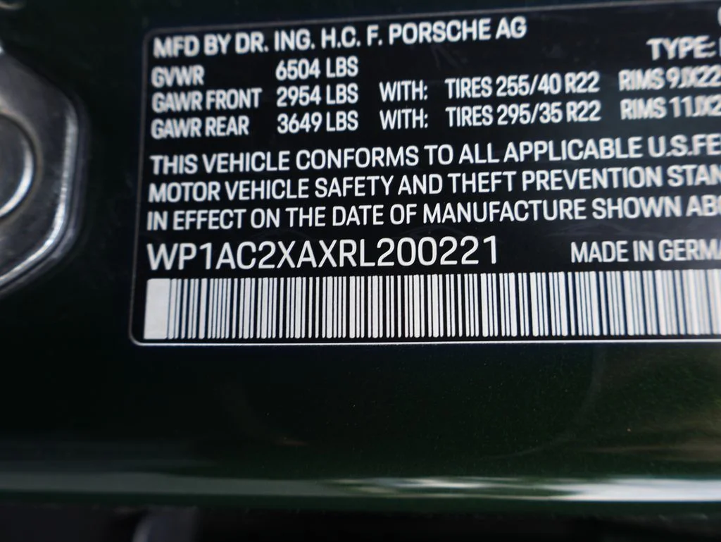 Used 2024 Oak Green Metallic Neo Porsche Turbo image 42