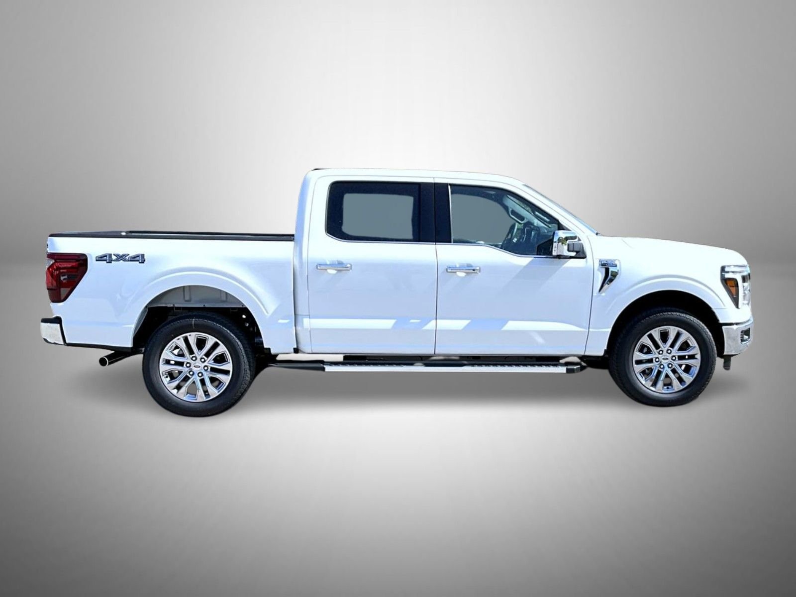 New 2026 Star White Metallic Tri-Coat Ford Lariat image 4