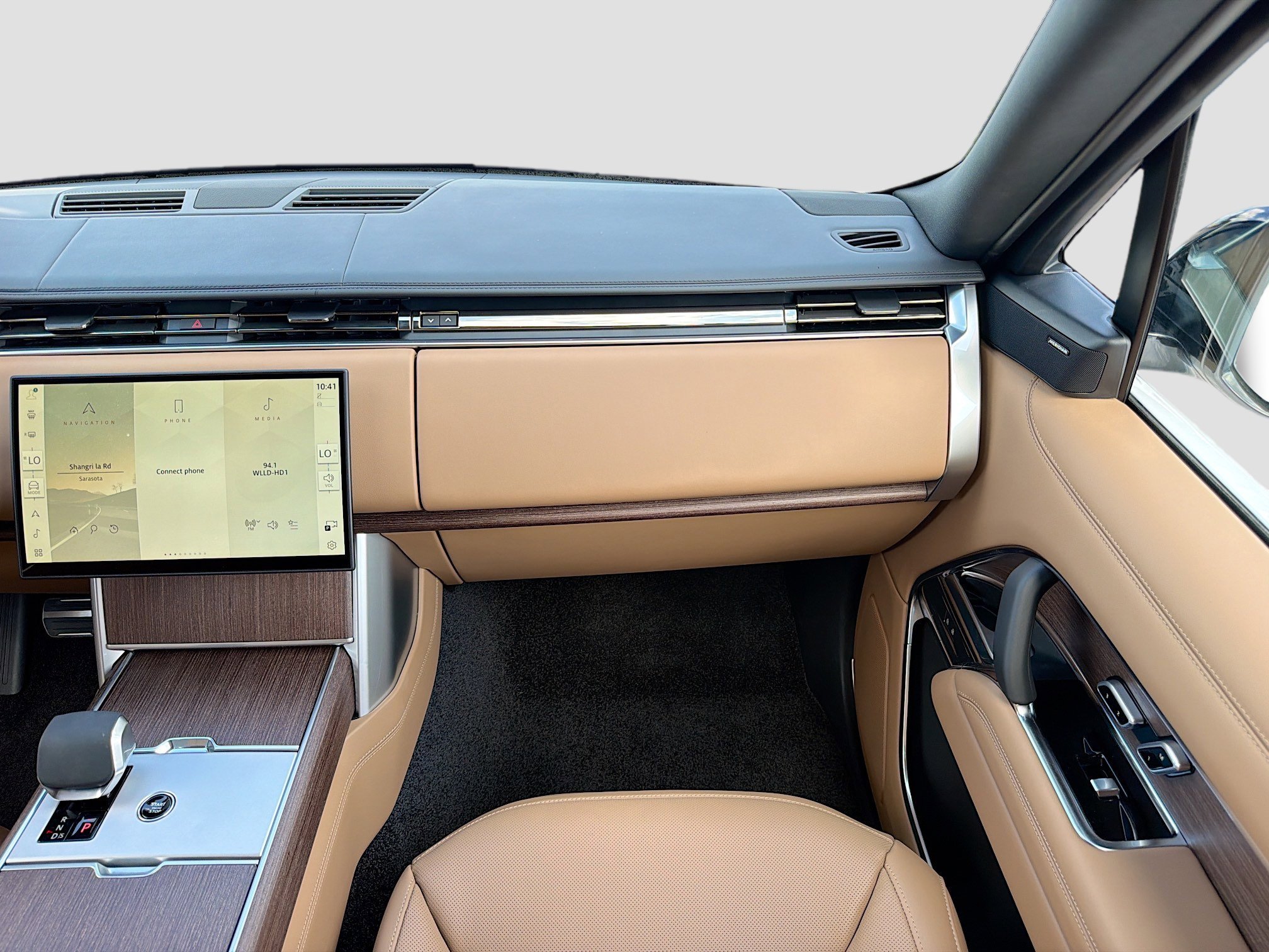 2026 Land Rover Range Rover SE - Photo 19