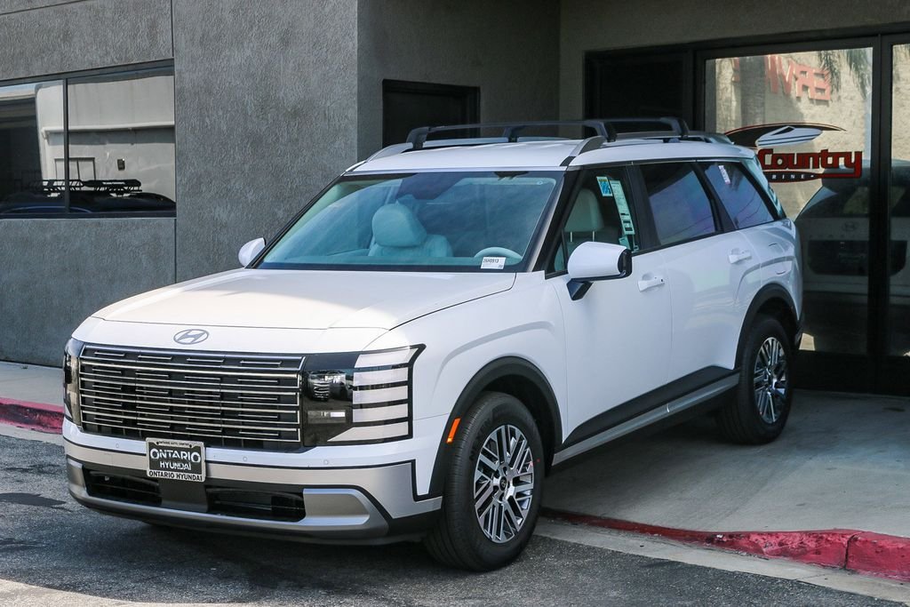 New 2026 White Hyundai SEL image 4