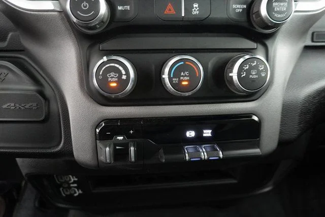 2024 RAM Ram 2500 Pickup Big Horn - Photo 29