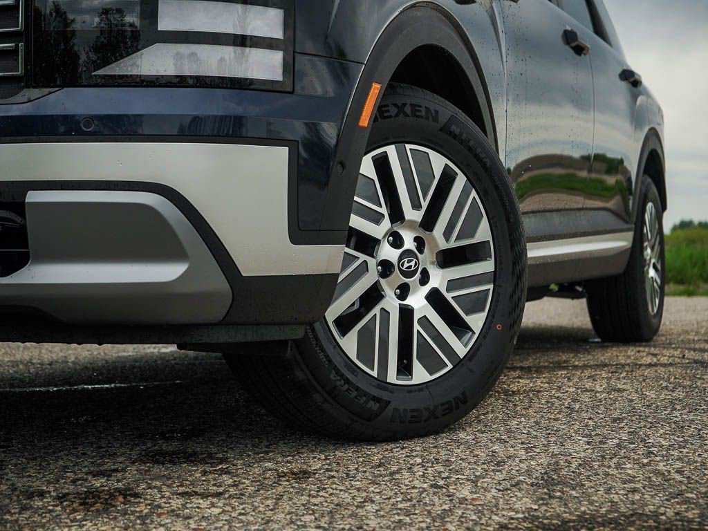 New 2026 Pacific Sapphire Hyundai SEL Premium 7P AWD image 6