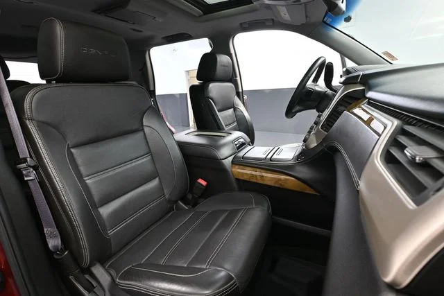 Used 2017 Red GMC Denali image 63