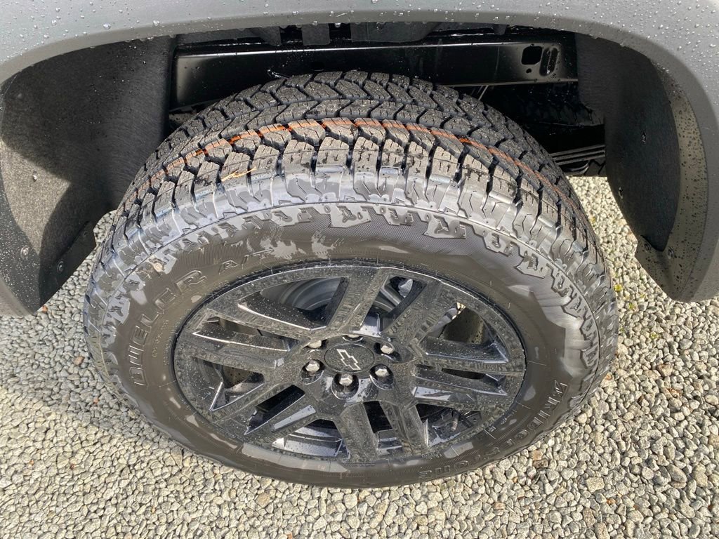 2025 Chevrolet Colorado Trail Boss - Photo 25