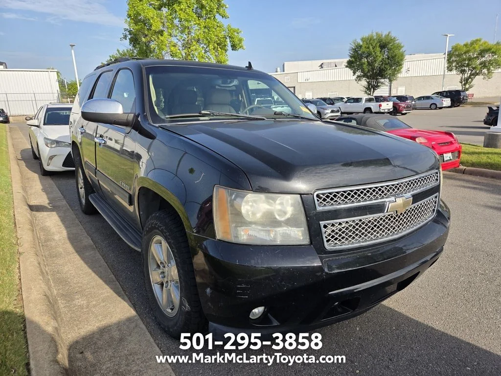 Used 2011 Black Chevrolet LT image 2